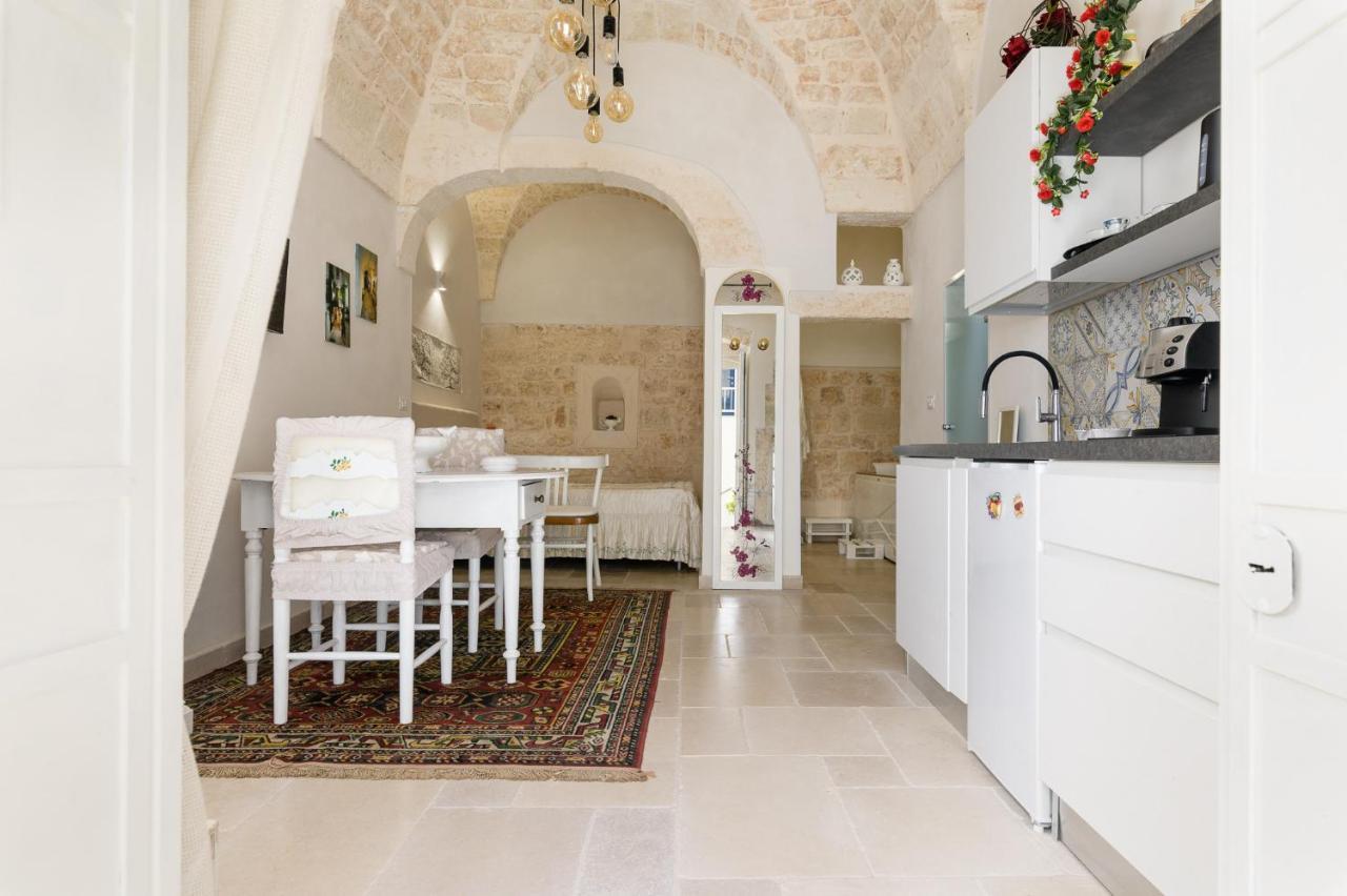Stairway With Jacuzzi By Wonderful Italy Apartment Ostuni Luaran gambar