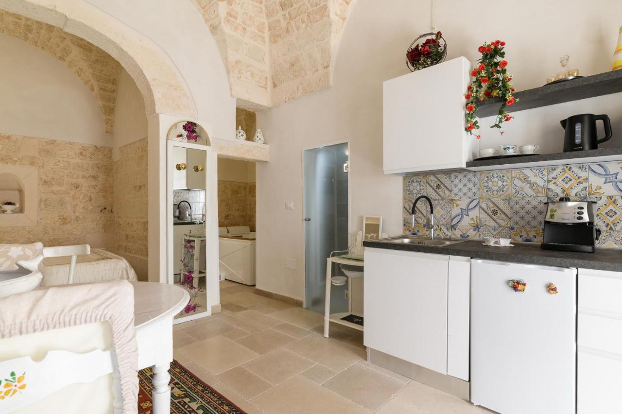 Stairway With Jacuzzi By Wonderful Italy Apartment Ostuni Luaran gambar